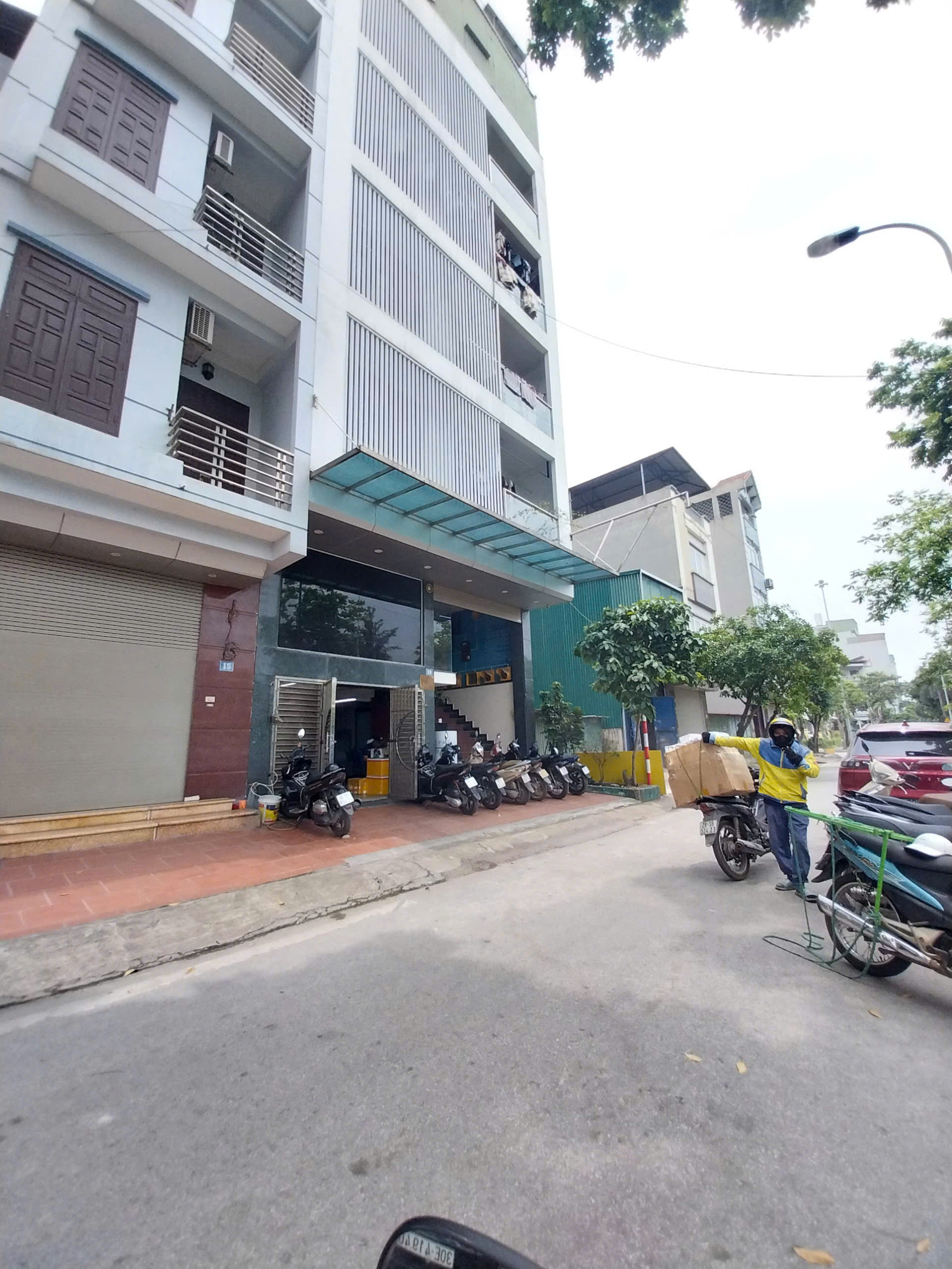 Bán PHÂN LÔ TAM TRINH 60m 6 Tầng - Ô Tô tránh đỗ, Mặt tiền Rộng vỉa hè đá bóng, Thang máy chỉ hơn 15 tỷ.